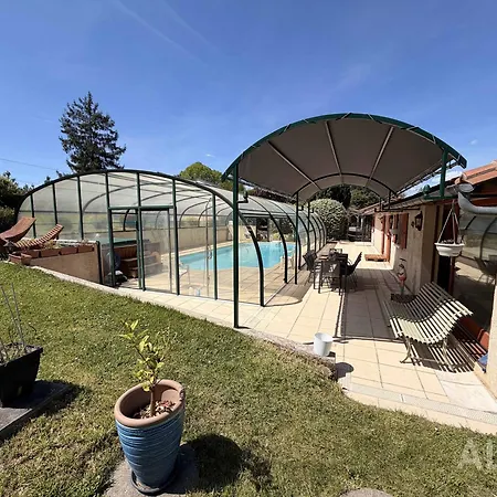 Feriehus Charming Countryside Swimming Pool *