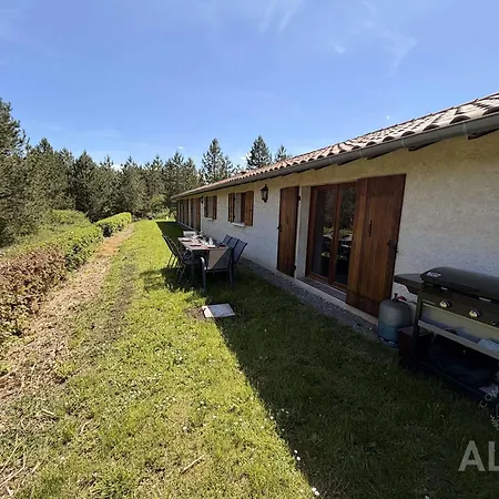 Feriehus Charming Countryside Swimming Pool *